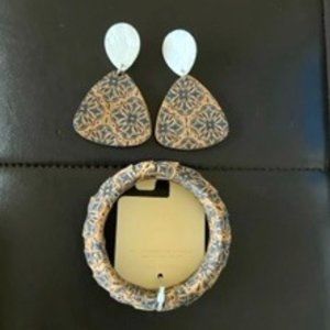 (New) Afro Bangle and Earrings Set